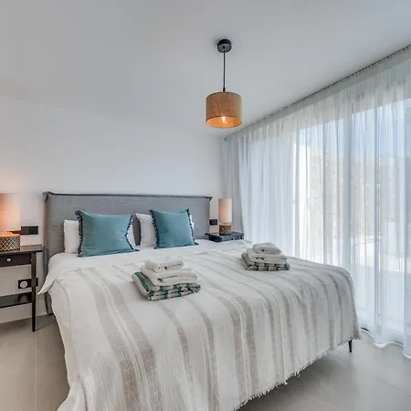 فيلة Beachside 8 Ensuite 2 Private Pools ماربيا