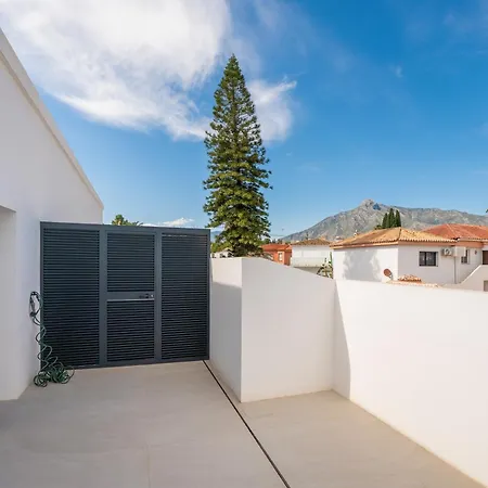 Beachside 8 Ensuite 2 Private Pools فيلة *