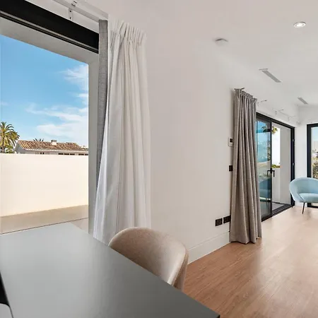 فيلة Beachside 8 Ensuite 2 Private Pools ماربيا