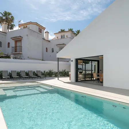 فيلة Beachside 8 Ensuite 2 Private Pools