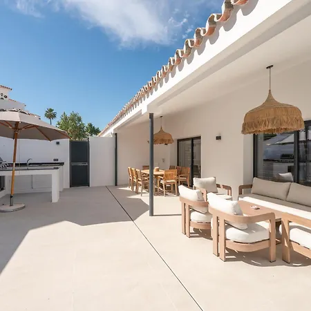فيلة Beachside 8 Ensuite 2 Private Pools ماربيا